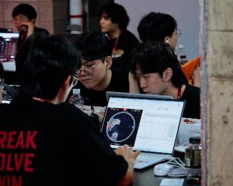 Tìm ra đội chiến thắng cuộc thi lập trình chiến lược ứng dụng AI Nexon Young Programmers Cup