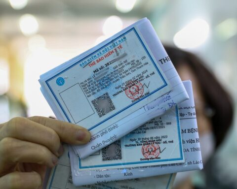 Người từ 75 tuổi: Mức hưởng BHYT tăng lên 85% từ 1/7/2027
