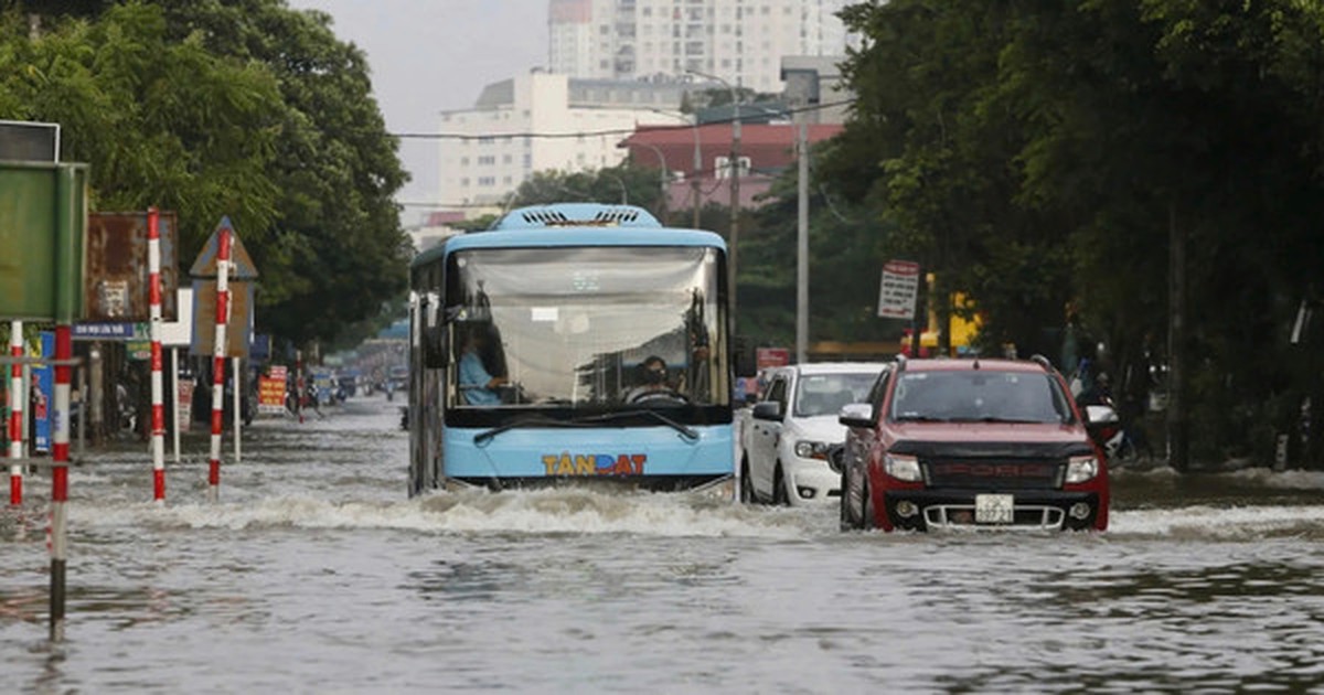Hướng dẫn kỹ năng ứng phó mưa lũ cho hơn 15,4 triệu thuê bao qua Zalo
