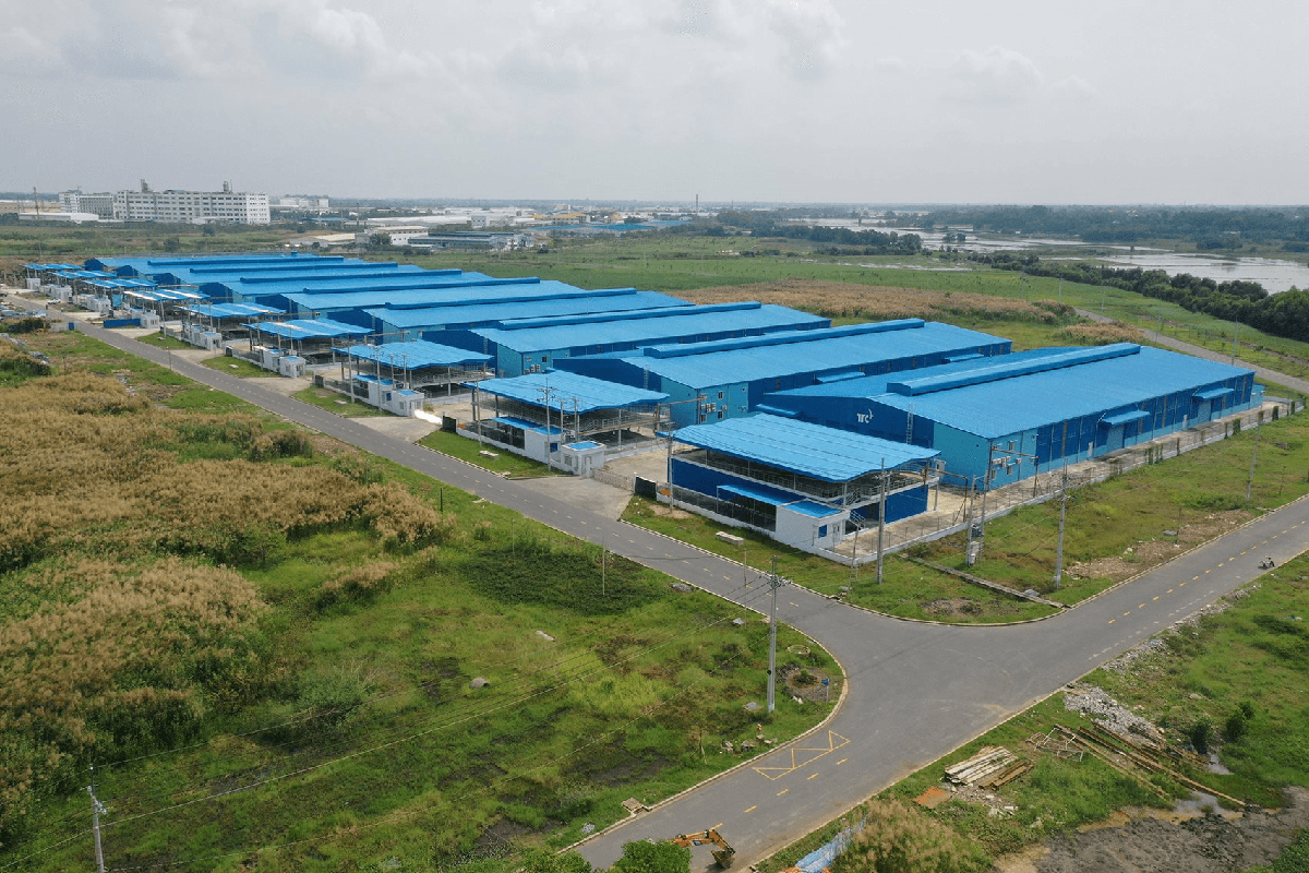 Nhà xưởng bất ngờ vượt đất công nghiệp, hút hơn 7 tỷ USD vốn FDI sản xuất mới vào Việt Nam