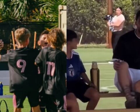 Cứ thong dong như Messi: Tối đi thi đấu, ngày nắm tay vợ đi xem con trai tập luyện sau khi từ giã đội tuyển