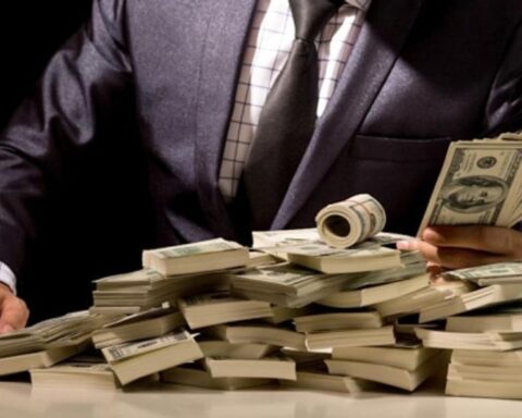 Một doanh nhân Việt vừa “rớt” khỏi danh sách tỷ phú USD