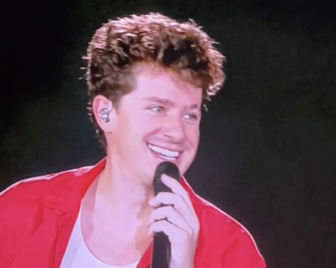 Charlie Puth lần đầu đến TP.HCM: Dành riêng đặc quyền cho fan Việt, visual phát sáng có biết già là gì không?