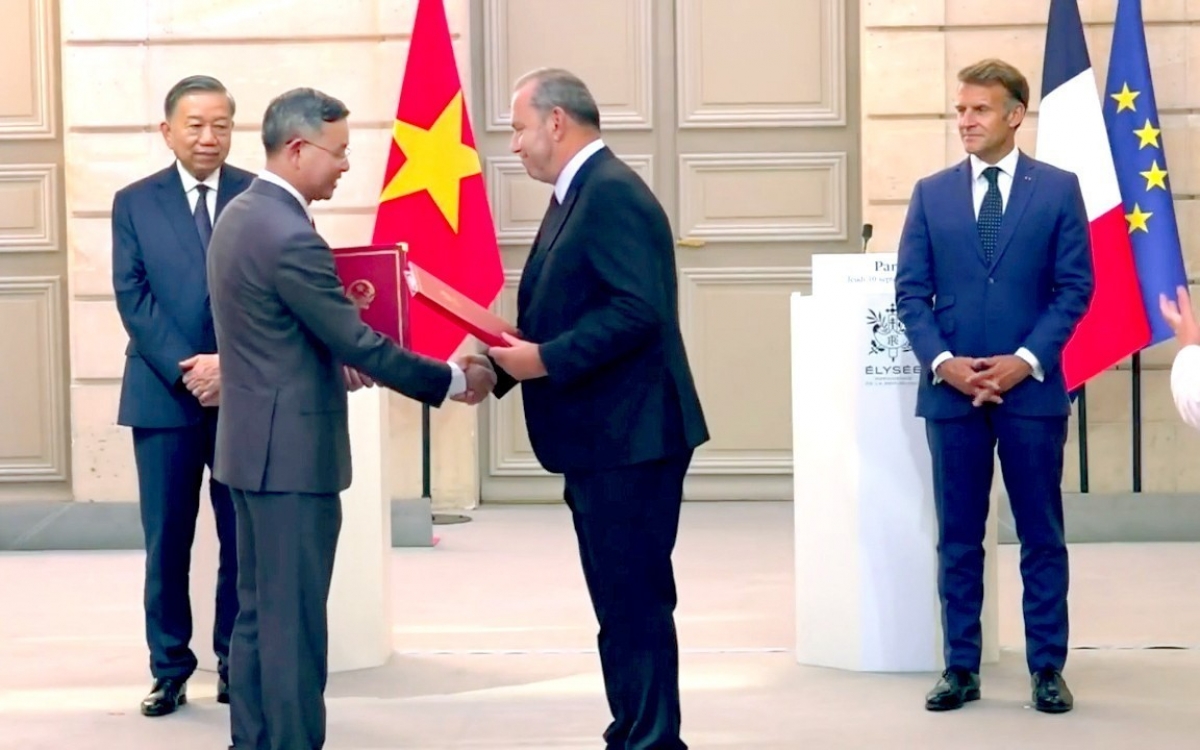 Bộ Tài chính và AFD trao biên bản thỏa thuận vay và viện trợ trị giá hơn 41 triệu EUR
