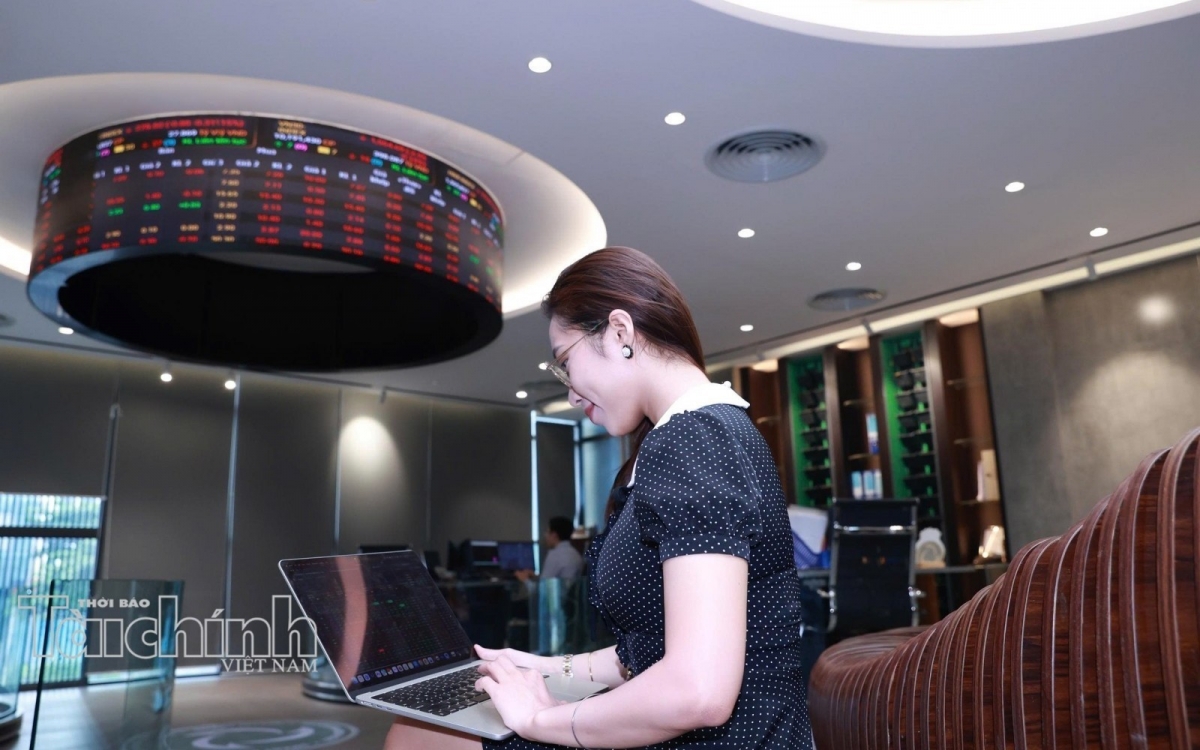 Chứng khoán ngày 11/9: Áp lực bán gia tăng, VN-Index mất mốc 1.800 điểm