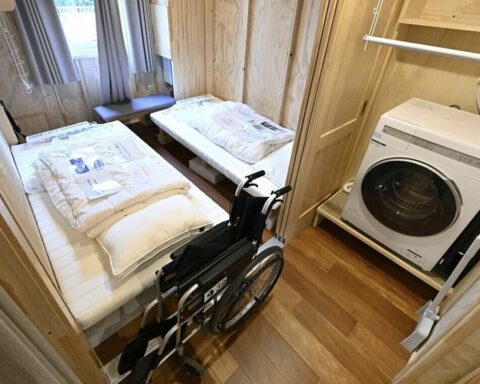 Bên trong căn phòng container cho VĐV tại ASIAD 2026