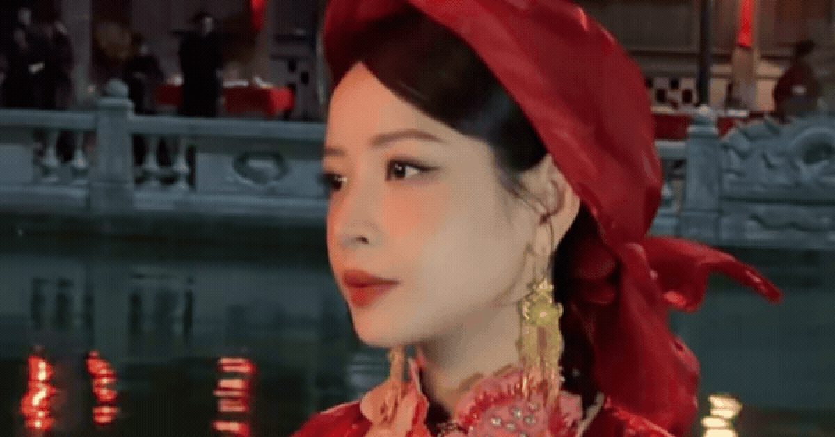 Mọi thứ hoá điên với nhan sắc của Chi Pu