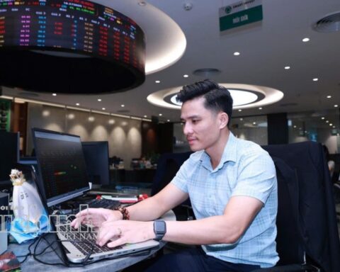 Chứng khoán ngày 15/9: Lực cầu trở lại, VN-Index lấy lại mốc 1.800 điểm