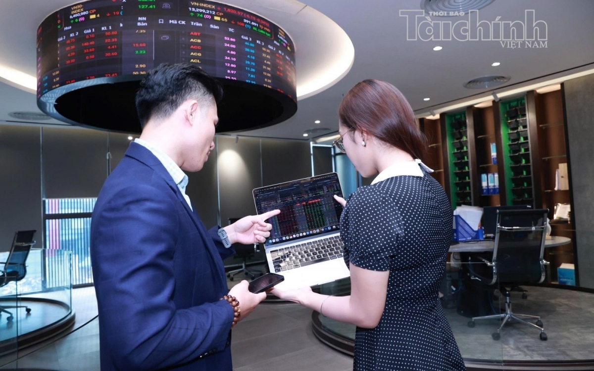 Chứng khoán ngày 14/9: Áp lực bán gia tăng, VN-Index tiếp tục điều chỉnh