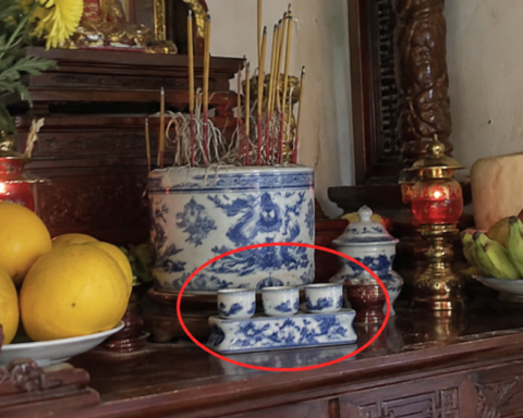 Lời khuyên cho những gia đình vẫn để chén nước trên bàn thờ 24/7