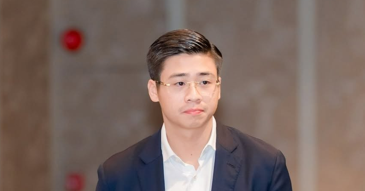 Chân dung người Việt SN 1998 làm Tổng giám đốc năm 24 tuổi, 28 tuổi trúng cử đại biểu HĐND tỉnh Ninh Bình