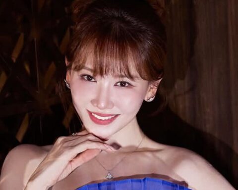 Vợ đại gia 2000 tỷ của Việt Nam: Thông thạo 3 thứ tiếng, học vấn khủng gây choáng, nhan sắc “tình đầu” càng có tuổi càng trẻ