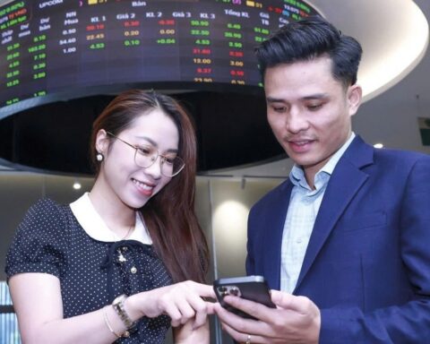 Cận kề nâng hạng, thị trường chứng khoán đón cơ hội dòng vốn mới