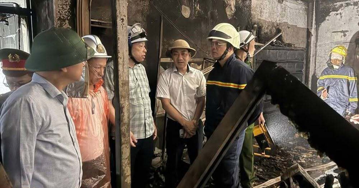 Cháy nhà trong đêm ở Hà Nội, 5 người tử vong