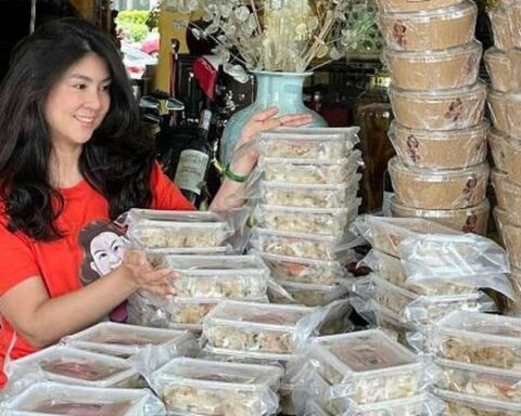 Nữ diễn viên đình đám bỏ showbiz đi bán xôi cua ở đường Nguyễn Lương Bằng, TP.HCM