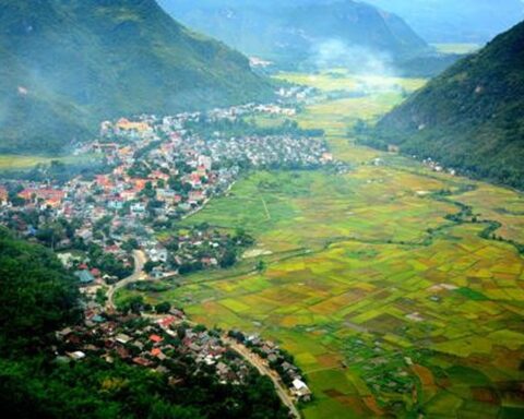 Việt Nam sẽ có “làng trên núi” 3.000ha gồm khu nghỉ dưỡng, vui chơi giải trí cao cấp, sân golf, cáp treo và tàu hỏa leo núi