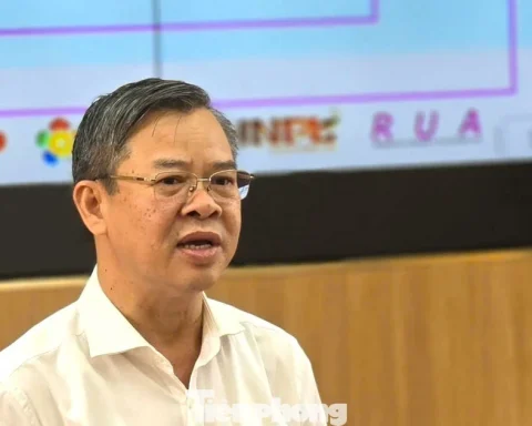 Chủ tịch thành phố Cần Thơ nói về đề xuất dời trung tâm hành chính, đầu tư sân bay mới