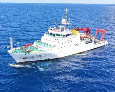 Láng giềng Việt Nam bất ngờ phát hiện “kho báu” khủng dưới đáy đại dương, chứa hàm lượng vàng, bạc cực cao