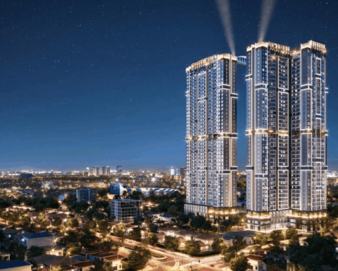 Việt Nam đang sở hữu toà tháp đôi có cầu kính trên không cao nhất cả nước, xác lập kỷ lục ngay ngày khánh thành