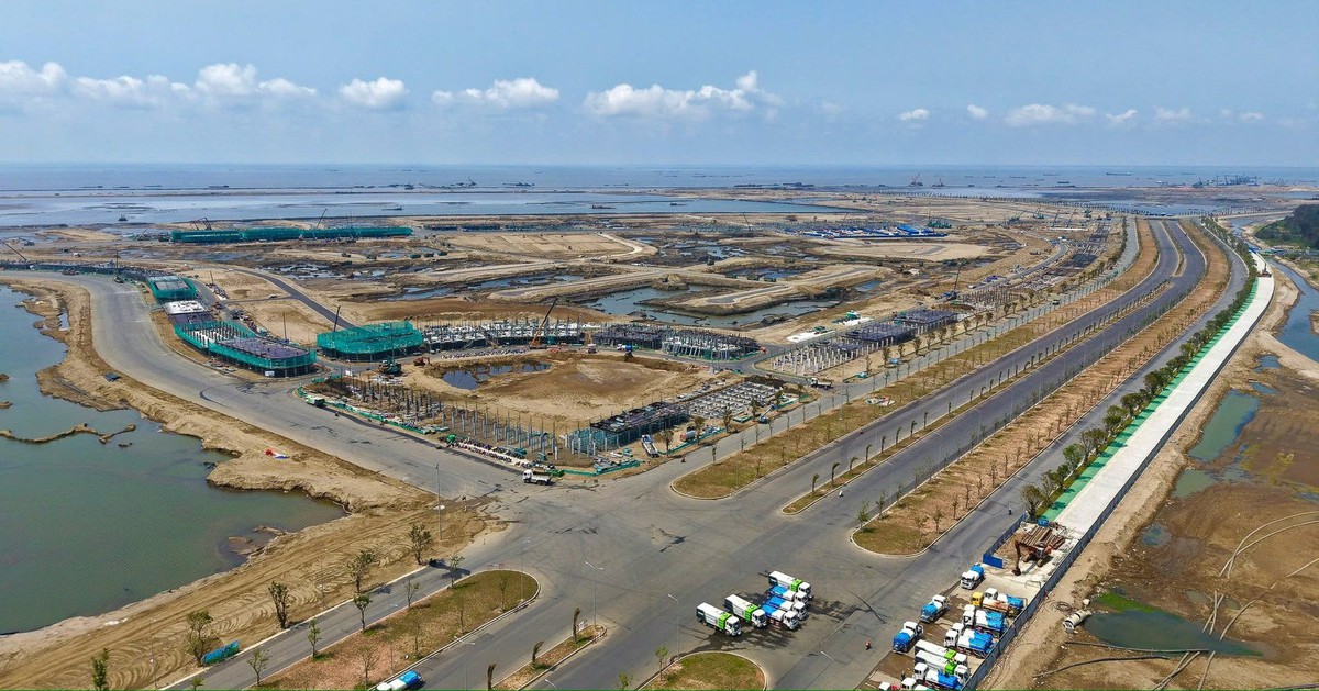 Vinhomes nâng hợp đồng tổng thầu siêu dự án Cần Giờ tăng 76%, lên hơn 12 tỷ USD
