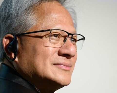Jensen Huang: “AI hủy diệt nhân loại là điều vớ vẩn” – Lý do cả thế giới đều sợ còn ông thì không