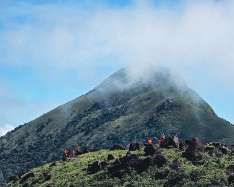 Nơi được ví là “Bà Nà Hills thứ 2” được xây dựng trên ngọn núi cao 1.000m có hình dạng độc lạ được ví như chiếc u trên lưng con bò