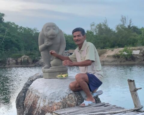 Giao nộp cổ vật nghìn năm, người đàn ông ở Quảng Ngãi được thưởng hơn 90 triệu