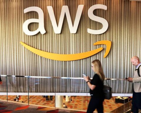 Giám đốc AWS: AI tấn công ở “tốc độ máy”, doanh nghiệp phải thay đổi tư duy bảo mật từ gốc