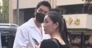 Sự thật tin Lee Seung Gi cãi nhau to với vợ sau 2 tháng chào đón con trai, chán đời bỏ đi hát ở quán karaoke 1 mình