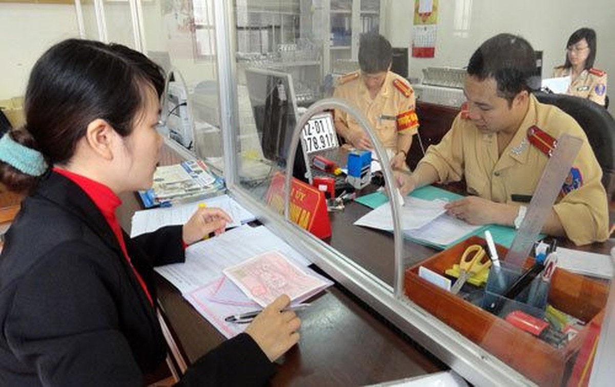 Công an phát thông báo quan trọng liên quan đến giấy đăng ký xe, người dân lưu ý