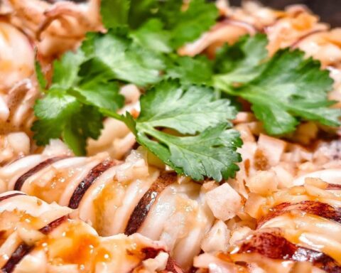 Món ăn này nấu chỉ trong 3 phút nhưng khi mở nắp nồi ra là cả nhà hau háu nhìn, sẵn đũa chờ gắp