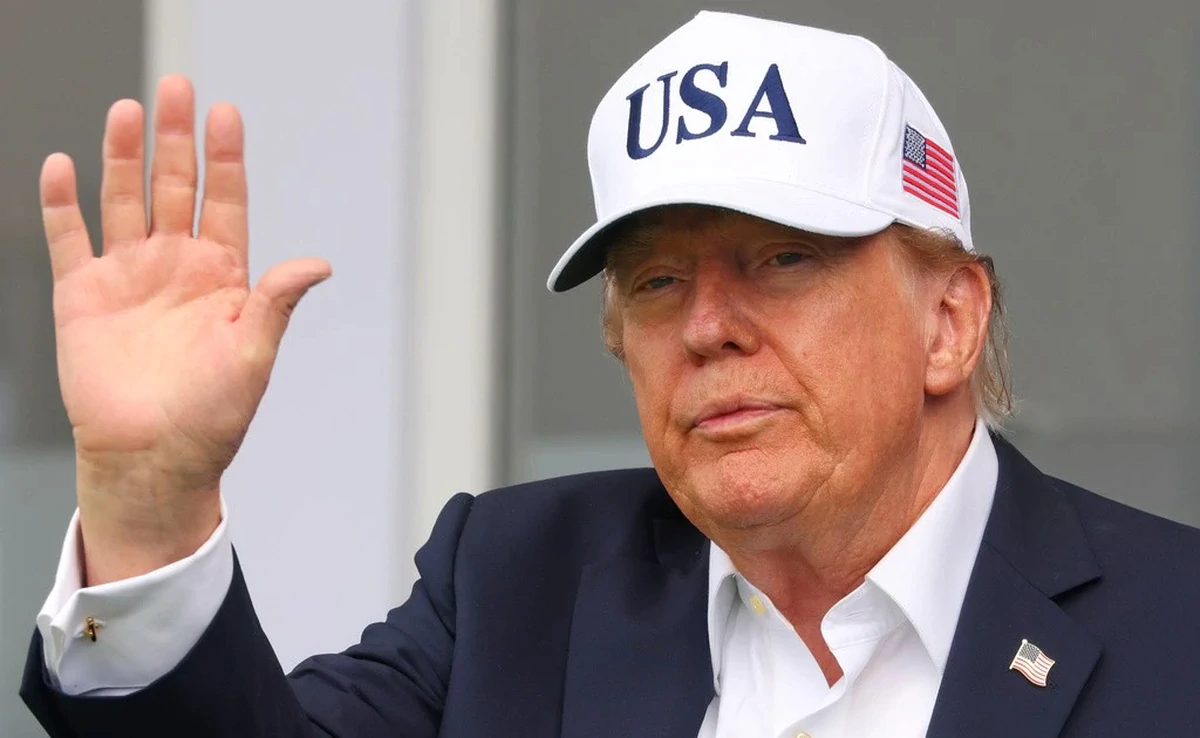 Tổng thống Mỹ Trump tuyên bố thành lập Lực lượng AI sau những cảnh báo đáng sợ