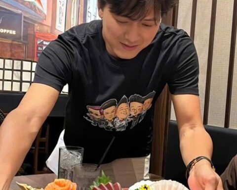 Nam nghệ sĩ đình đám đi bán sushi ở đường số 7, phường An Lạc, TP.HCM