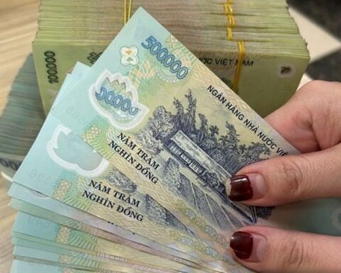 Doanh nghiệp bị phạt đến 100 triệu nếu không trả tiền phép năm chưa nghỉ cho người lao động
