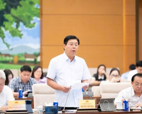 Đề xuất bắt buộc người làm việc trên nền tảng số tham gia bảo hiểm xã hội