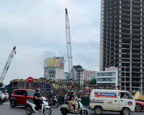 Hà Nội điều chỉnh giao thông Vành đai 1 qua khu vực cầu vượt Nguyễn Chí Thanh