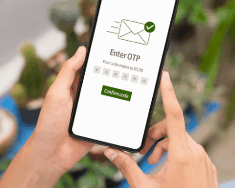 Lộ mã OTP, mất tiền tài khoản: Nên làm gì?