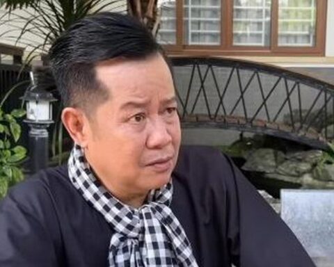 Nam NSND đình đám bỏ TP.HCM về bán cà phê, đồ ăn sáng ở đường Nguyễn Trung Trực, An Giang