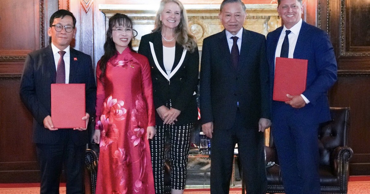Vietjet ký kết với Starlink đưa internet tốc độ cao lên các chuyến bay
