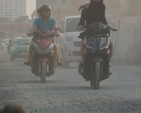 Miền Bắc sắp vào mùa ô nhiễm, hàng loạt công trường được ‘yêu cầu’ kiểm soát bụi