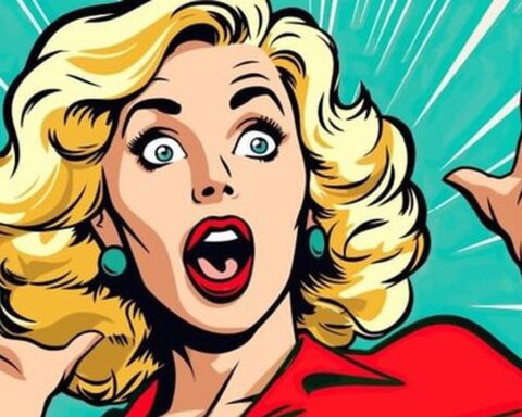 Đăng ký bán cổ phiếu ngay “đúng đỉnh”, một Phó Tổng giám đốc ngân hàng lại mua thêm do sơ suất