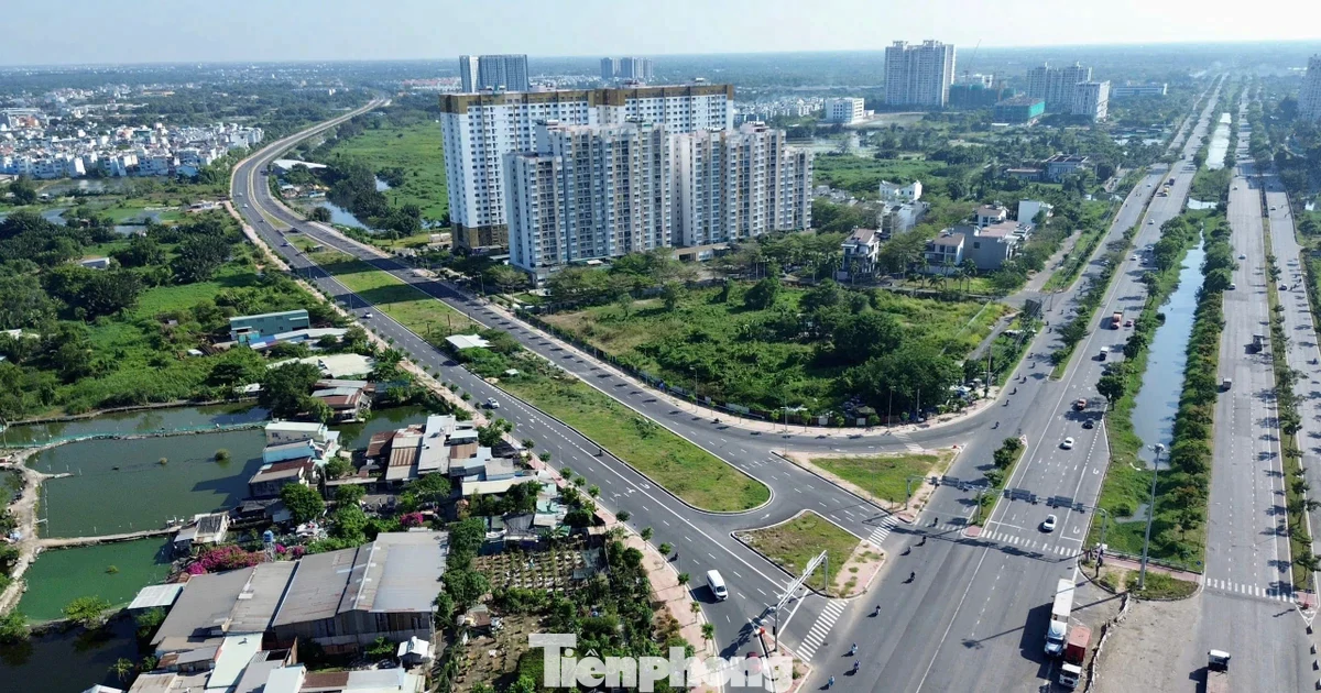 Vì sao nút giao quốc lộ gần 600 tỷ ở TPHCM đã hoàn thành vẫn phải ‘đắp chiếu’?
