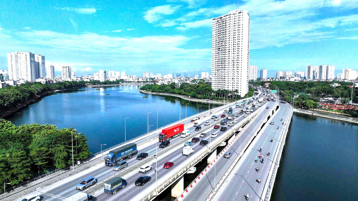 Cục CSGT nêu lý do bỏ làn khẩn cấp tại Vành đai 3 trên cao Hà Nội