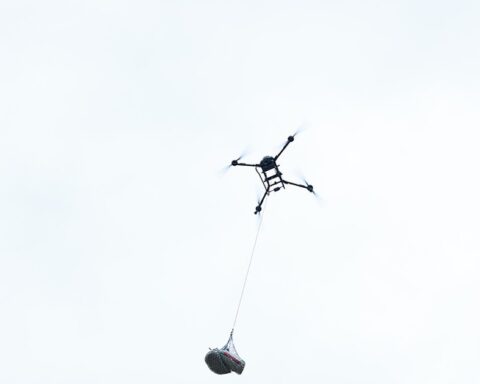 Để UAV Việt bay cao trong nền kinh tế tầm thấp