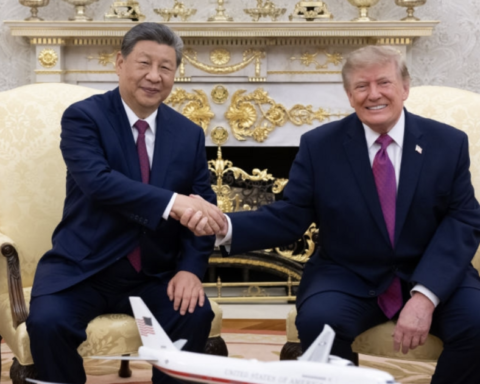 Trung Quốc tuyên bố tôn trọng cách gọi AI là ‘siêu trí tuệ’ của Mỹ