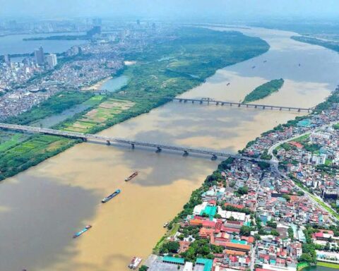“Đánh thức” sông Hồng, tạo không gian sống xanh cho Thủ đô