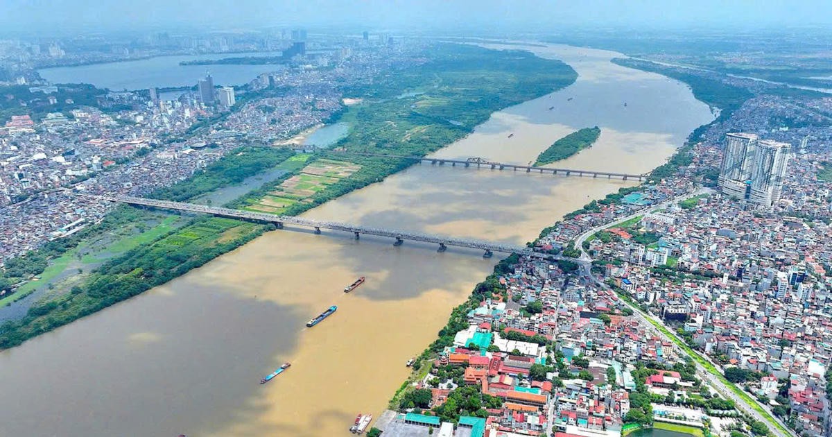“Đánh thức” sông Hồng, tạo không gian sống xanh cho Thủ đô