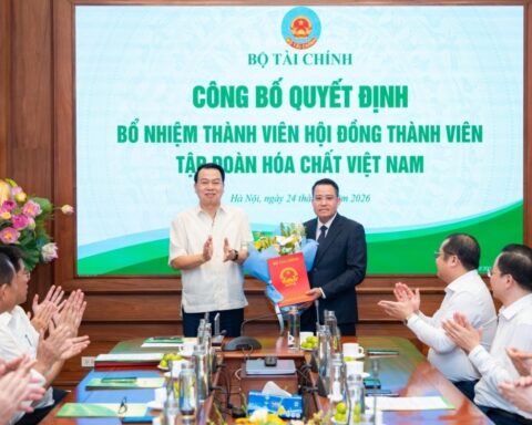 Công bố quyết định bổ nhiệm Thành viên Hội đồng thành viên Tập đoàn Hóa chất Việt Nam