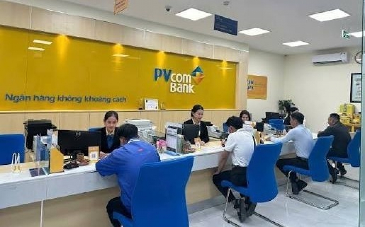 PVcomBank tăng vốn sau hơn một thập kỷ và “ẩn số” nhà đầu tư khi chào bán cổ phiếu cao hơn 50% thị giá