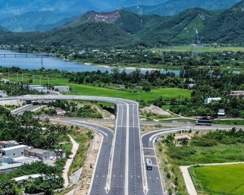 Khu đô thị hơn 7.100 tỷ đồng của liên danh Sun Group tại thành phố có đường bờ biển dài nhất Việt Nam vừa đề xuất bỏ biệt thự nhà vườn, tăng hơn 500 lô liền kề